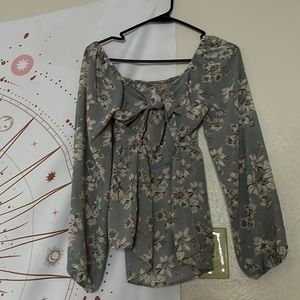 Buckle floral longsleeve
